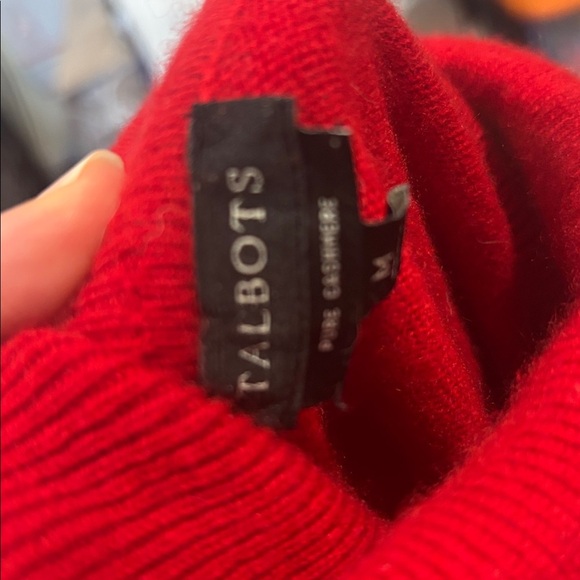Talbot’s m Cashmere Elegant Red Sweater Soft Natural Breathable turtleneck - Picture 3 of 3